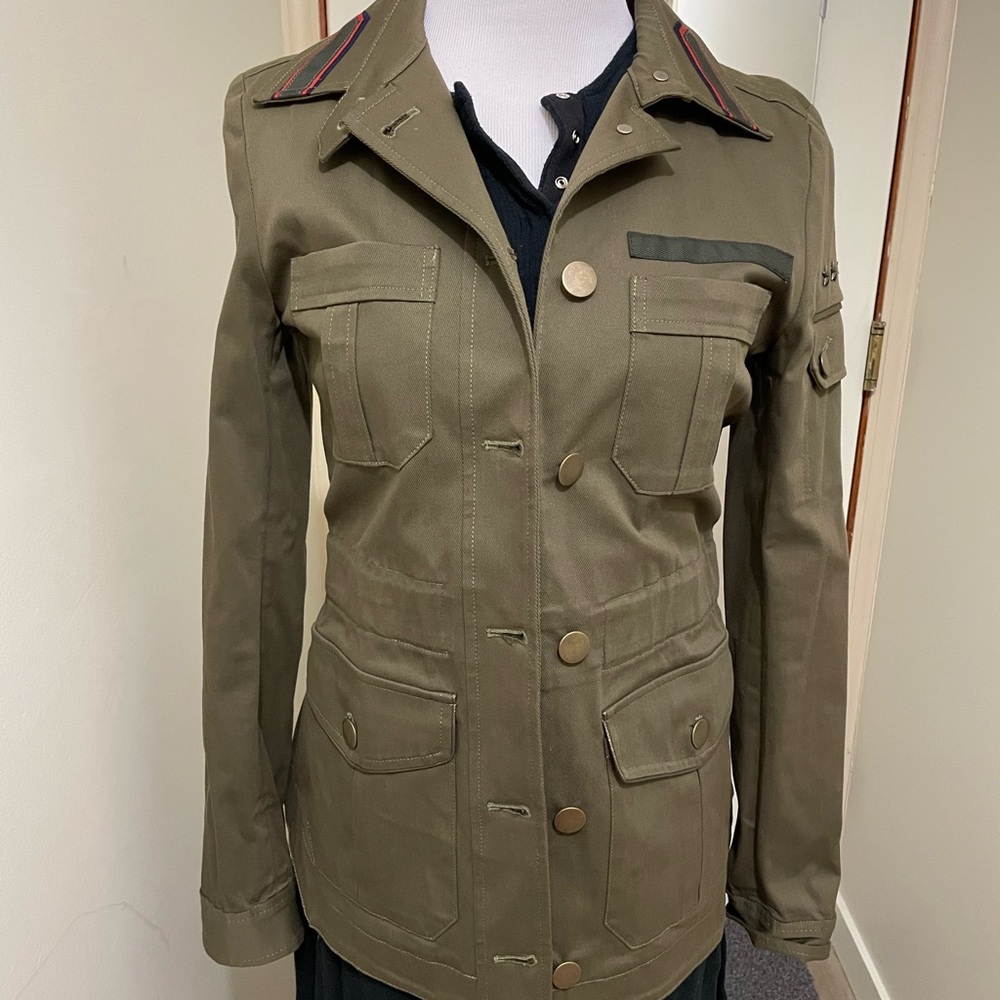 Gorgeous Veronica Beard Olive Utility Jacket